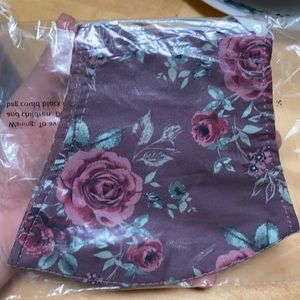 New in package face mask from Francesca’s